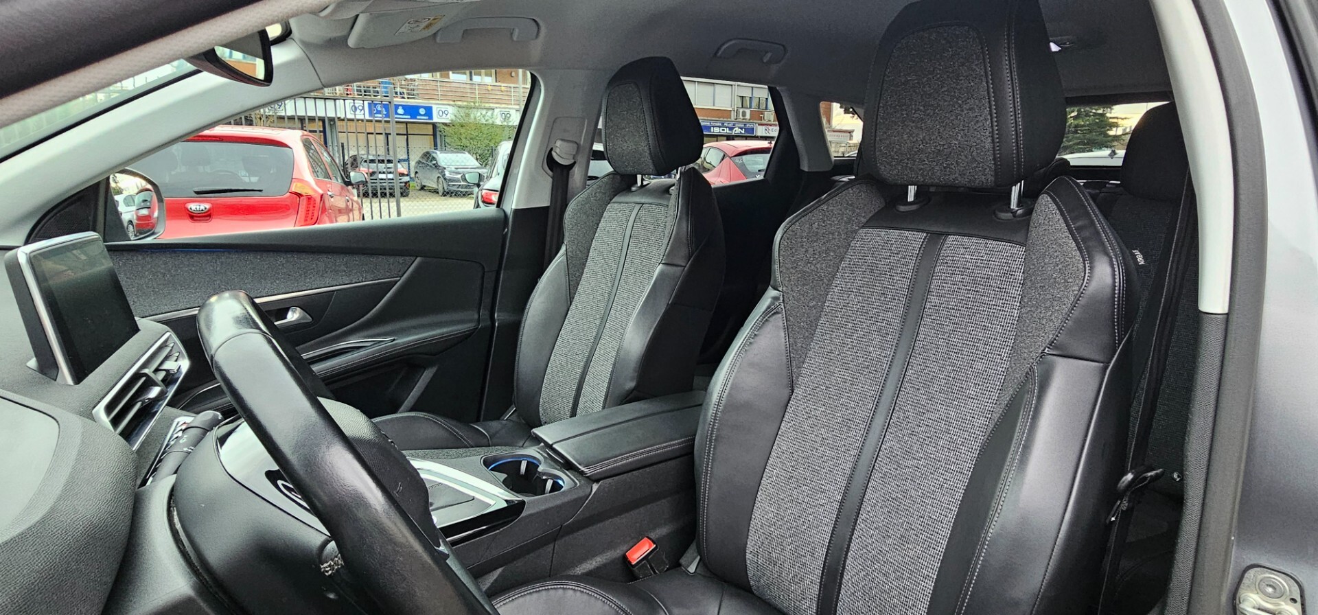 Peugeot 3008 BlueHDi 130 S&S Allure