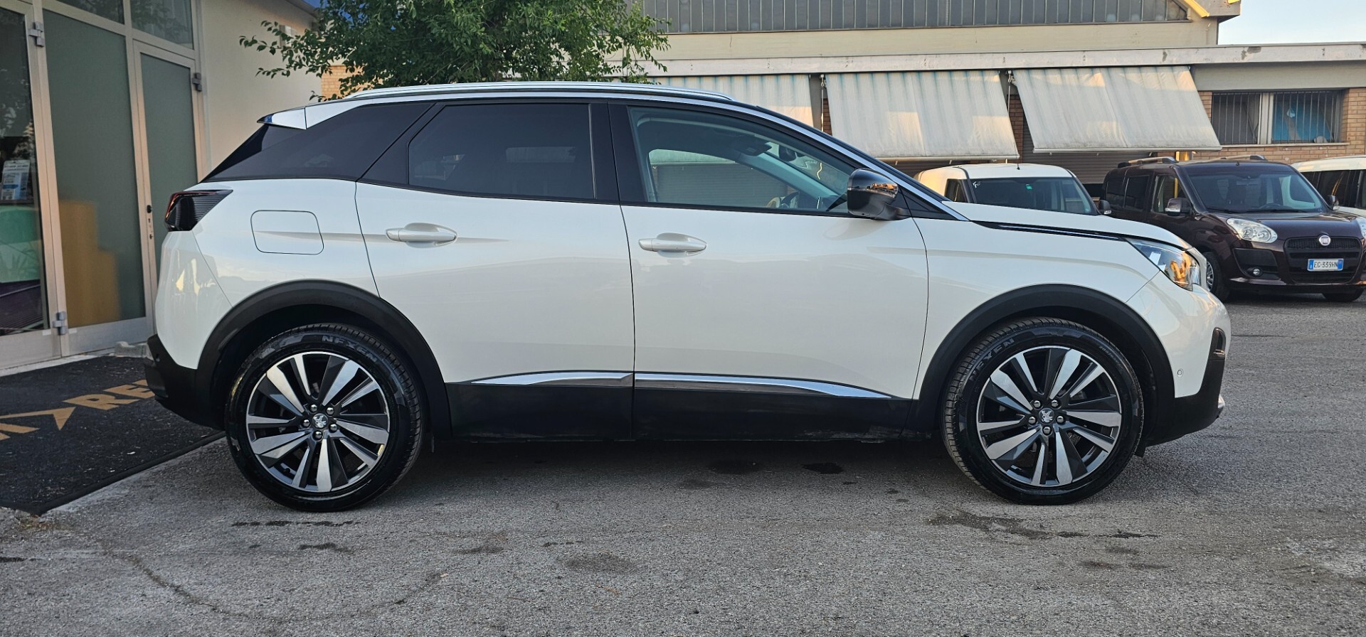 Peugeot 3008 BlueHDi 130 S&S EAT8 GT Line
