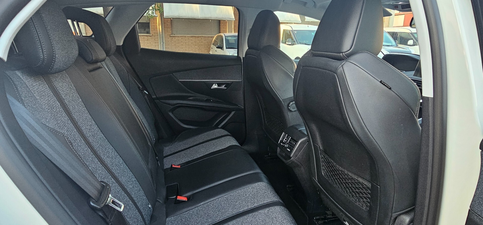 Peugeot 3008 BlueHDi 130 S&S EAT8 GT Line