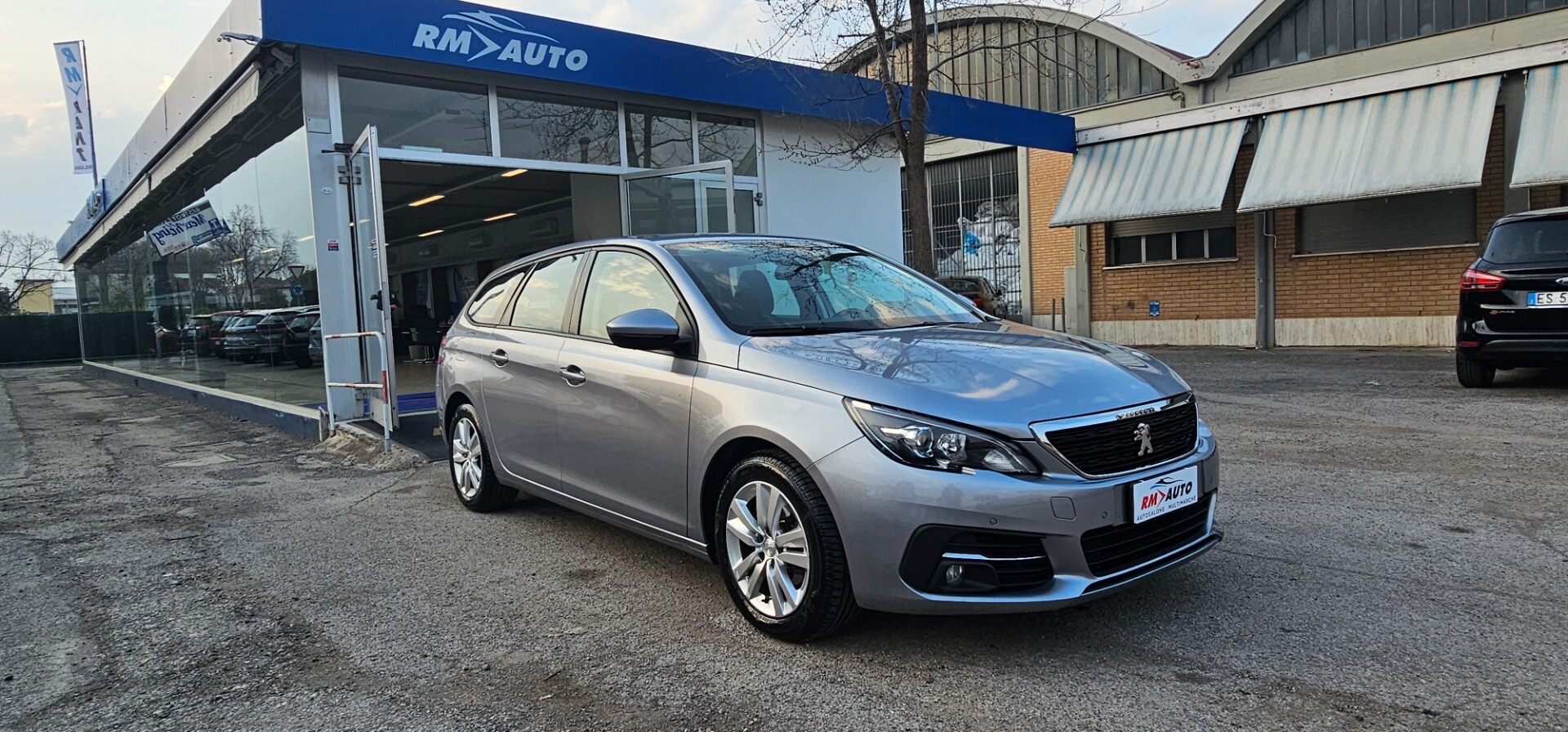 Peugeot 308 Blue HDi 130 SW Allure