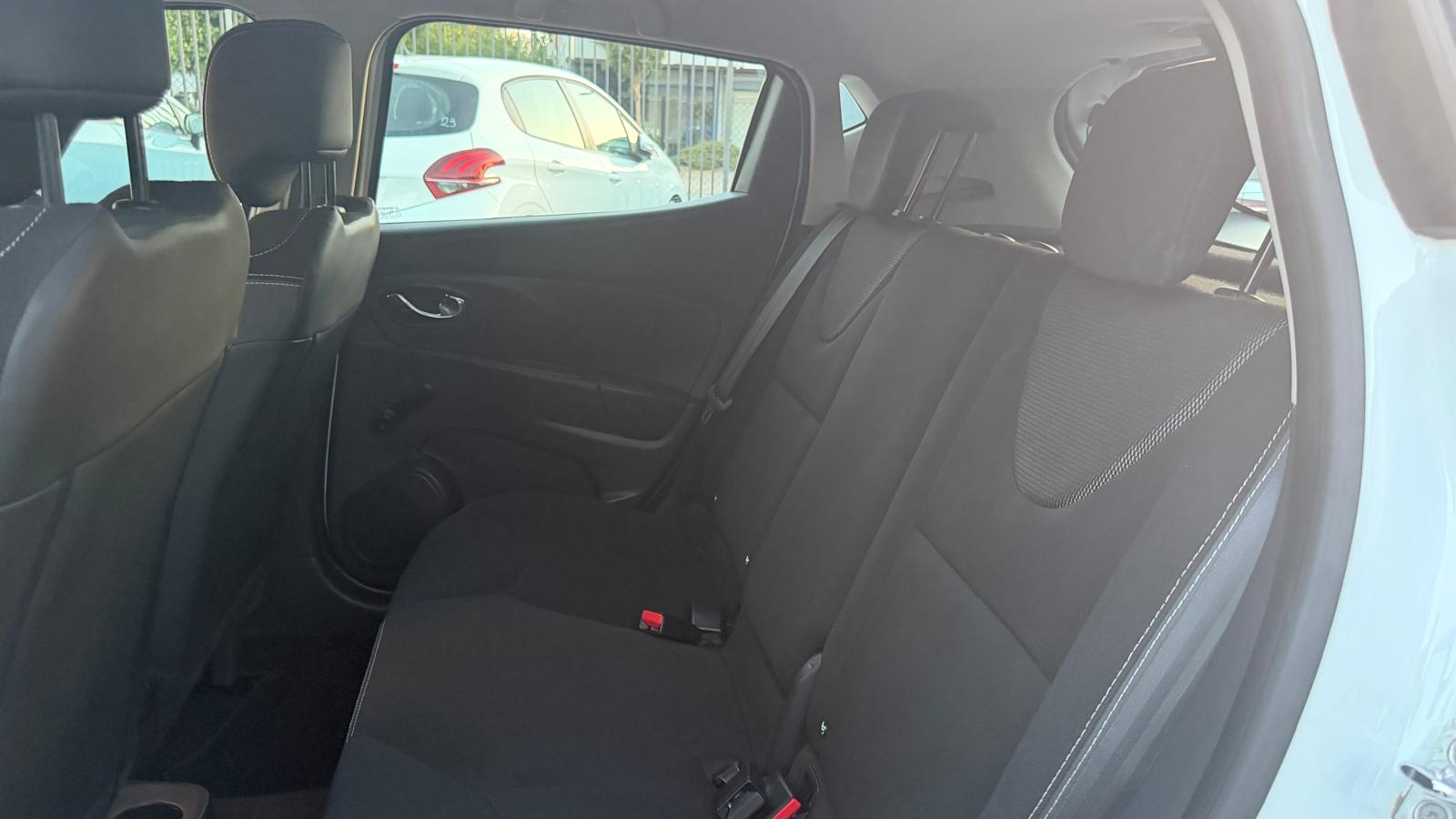Renault Clio 98.000 KM