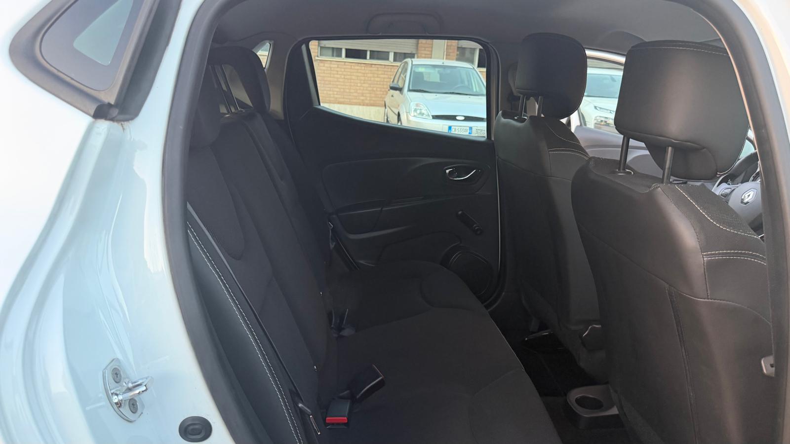 Renault Clio 98.000 KM