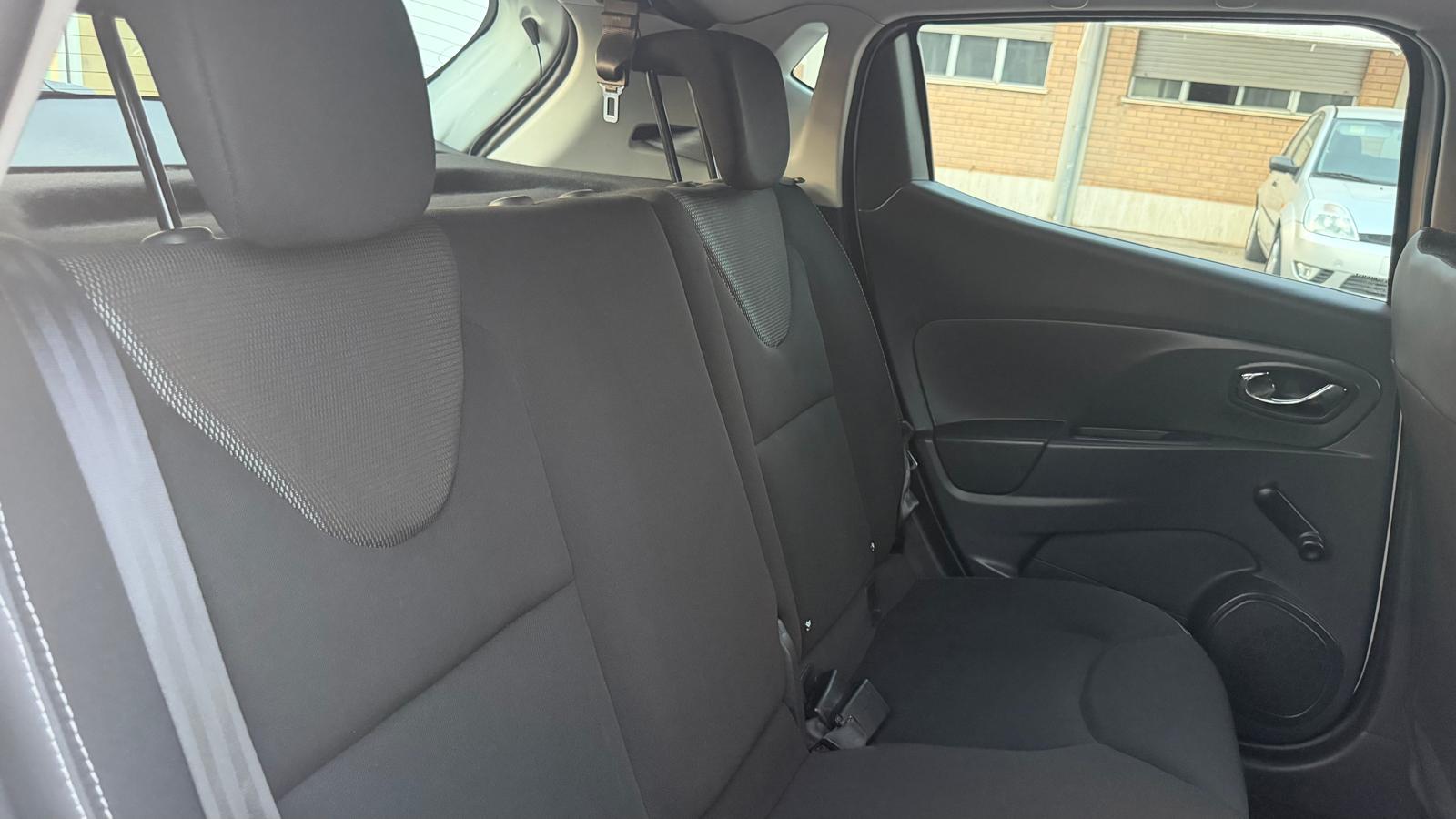 Renault Clio 98.000 KM