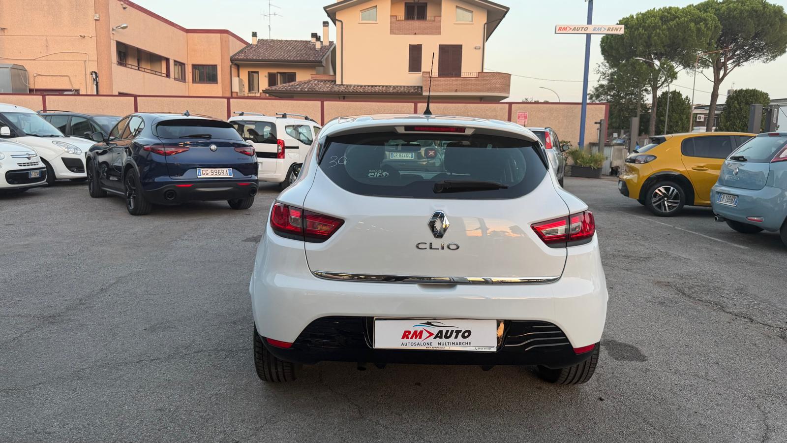 Renault Clio 98.000 KM