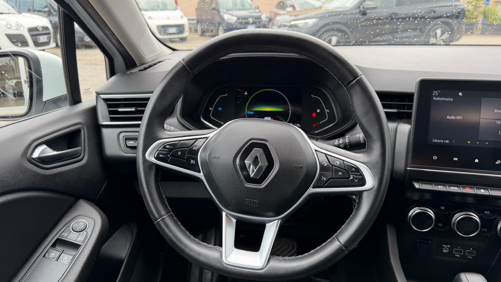 Renault Clio Full Hybrid E-Tech solo 62.000 KM