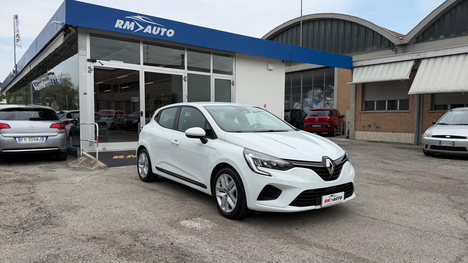 Renault Clio Full Hybrid E-Tech solo 62.000 KM