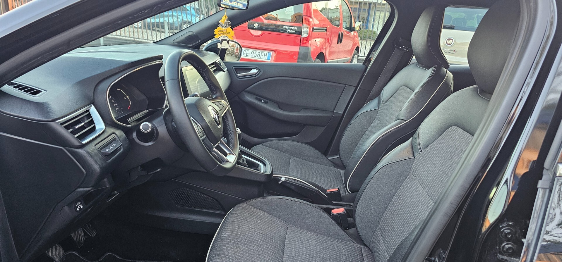 Renault Clio TCe 12V 100 CV GPL 5 porte Intens