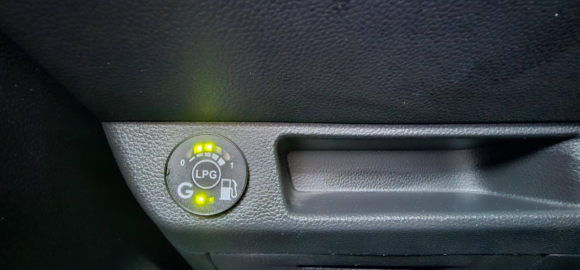 Renault Clio TCe 12V 100 CV GPL 5 porte Intens