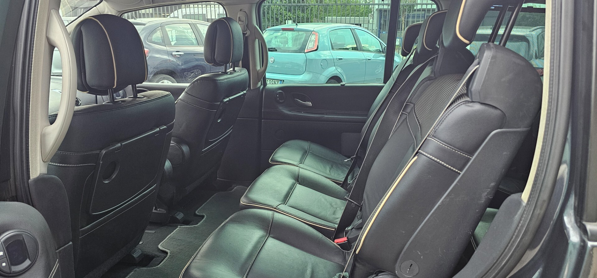 Renault Espace Grand 2.0 dCi 175CV Proactive 7 POSTI