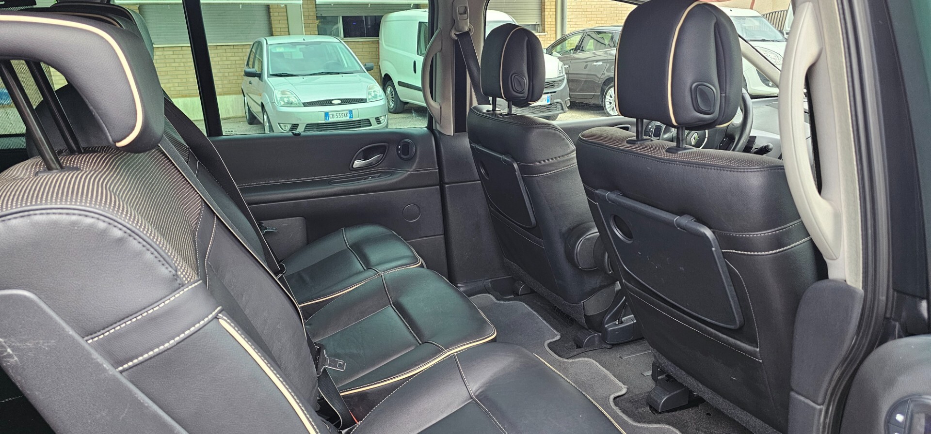 Renault Espace Grand 2.0 dCi 175CV Proactive 7 POSTI