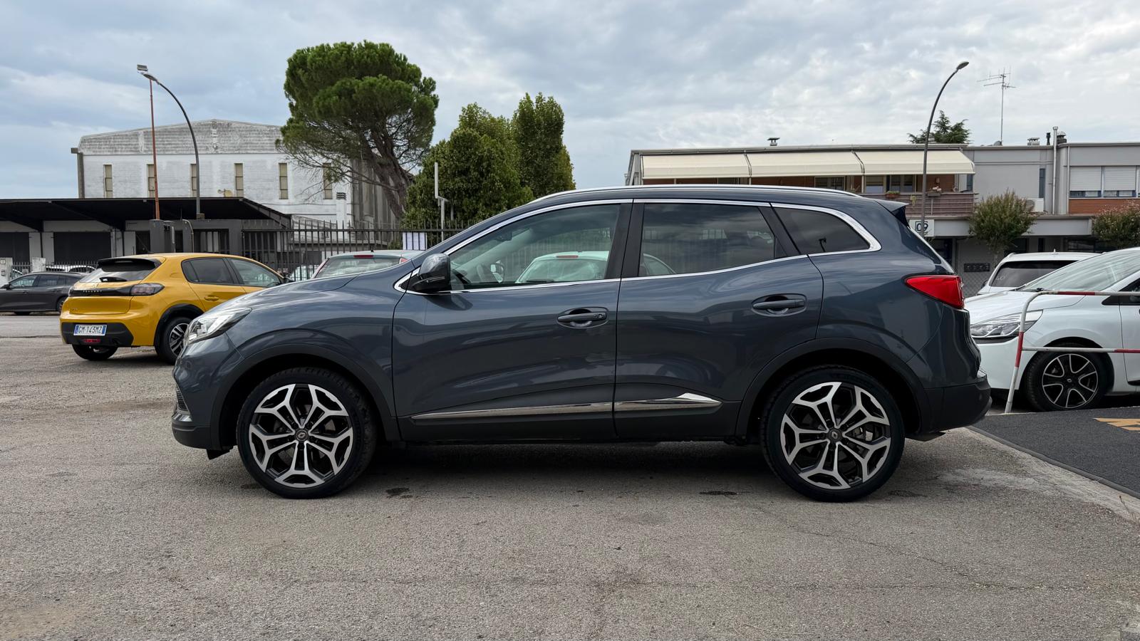 Renault Kadjar solo 59.000 k m !!