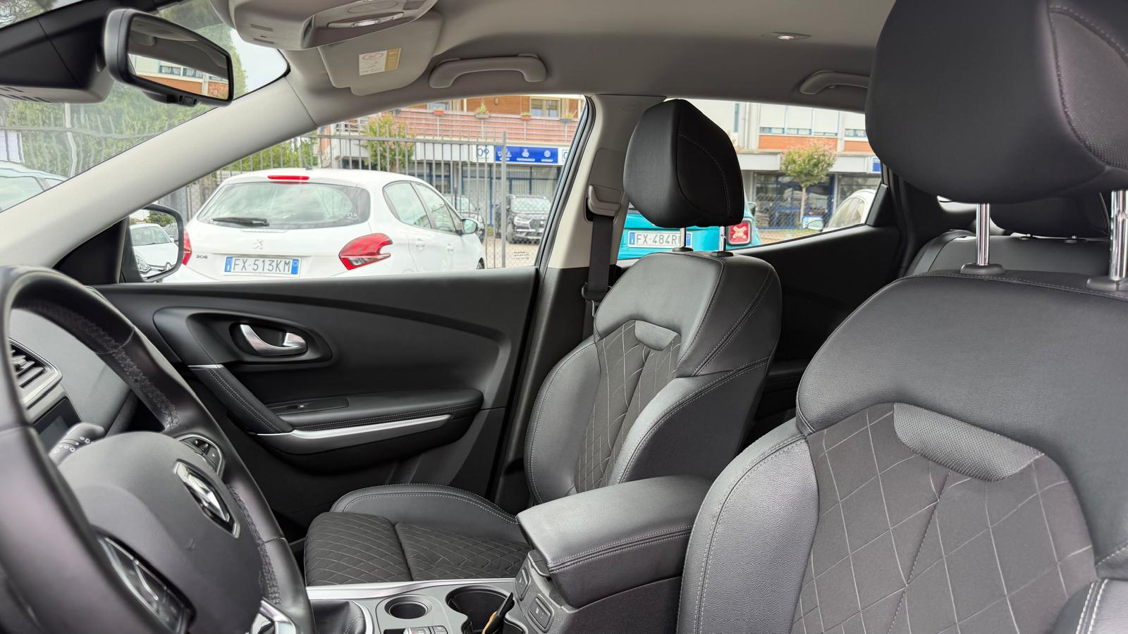 Renault Kadjar solo 59.000 k m !!