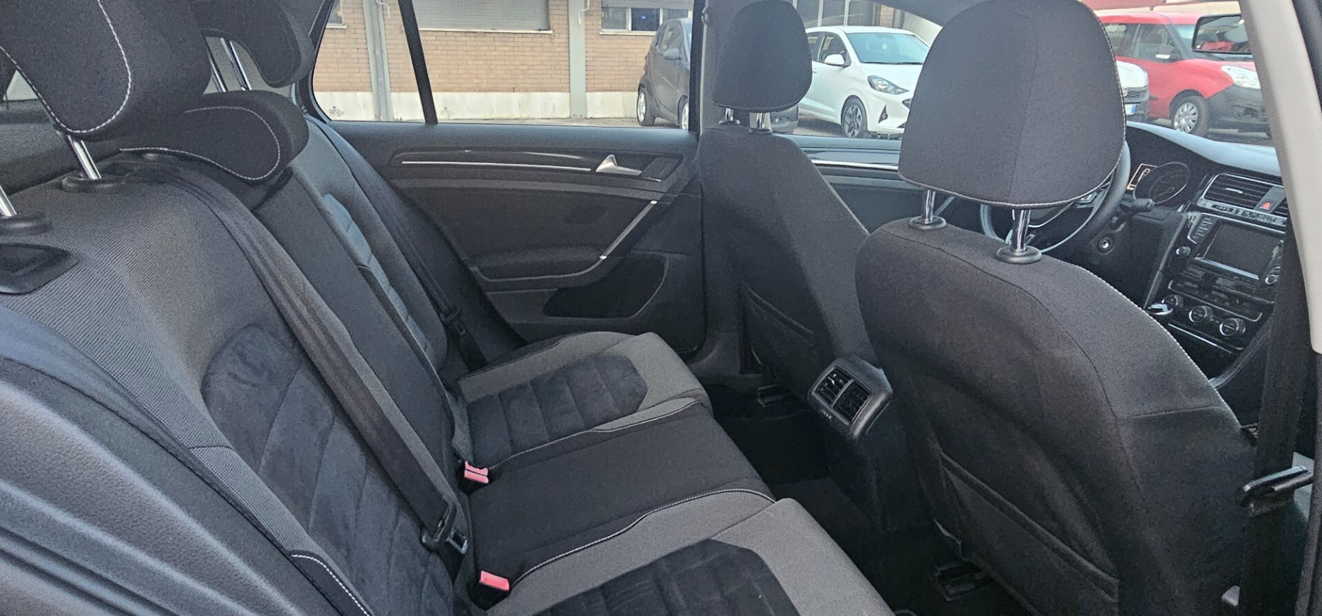 Volkswagen Golf 1.6 TDI 110 CV Executive EURO 6