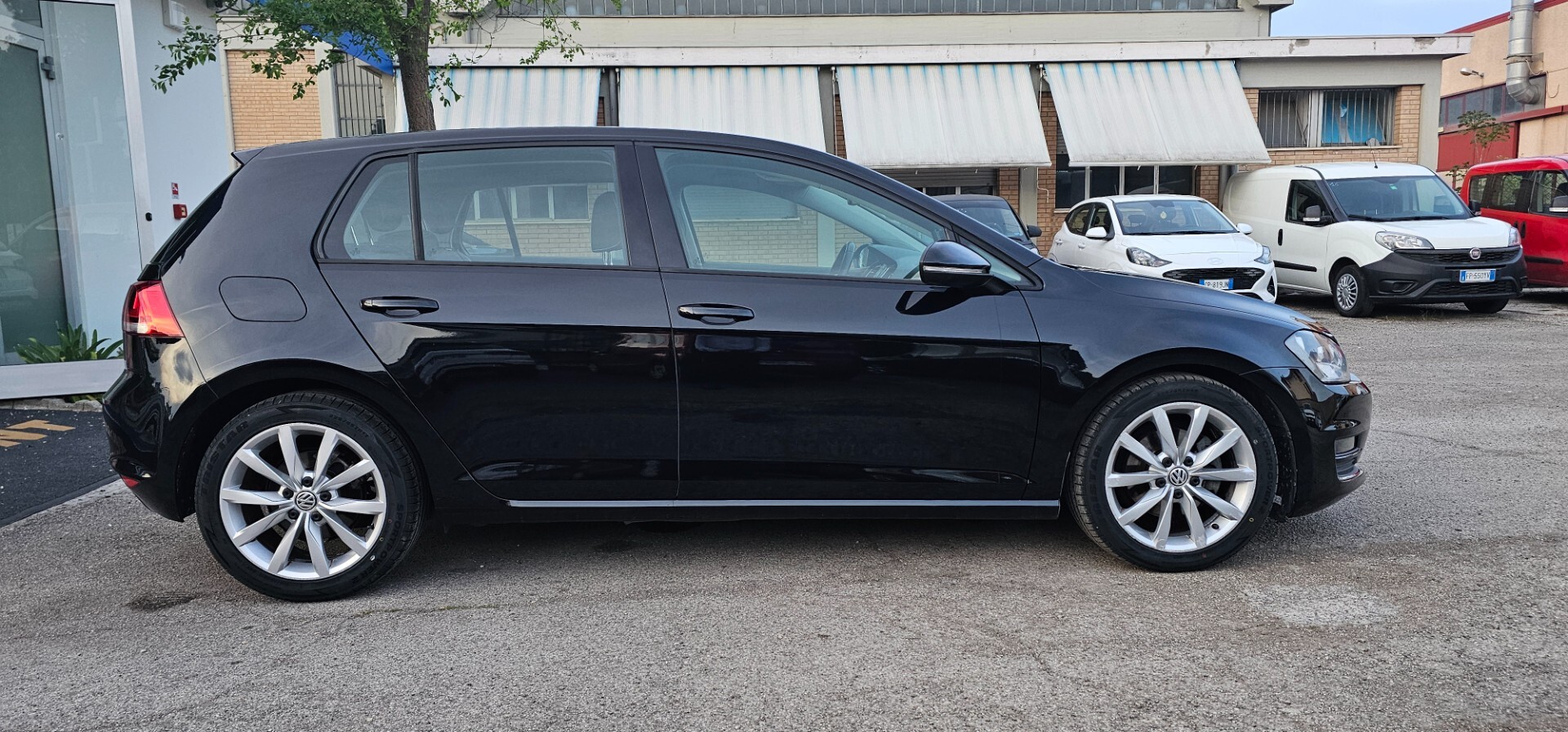 Volkswagen Golf 1.6 TDI 110 CV Executive EURO 6