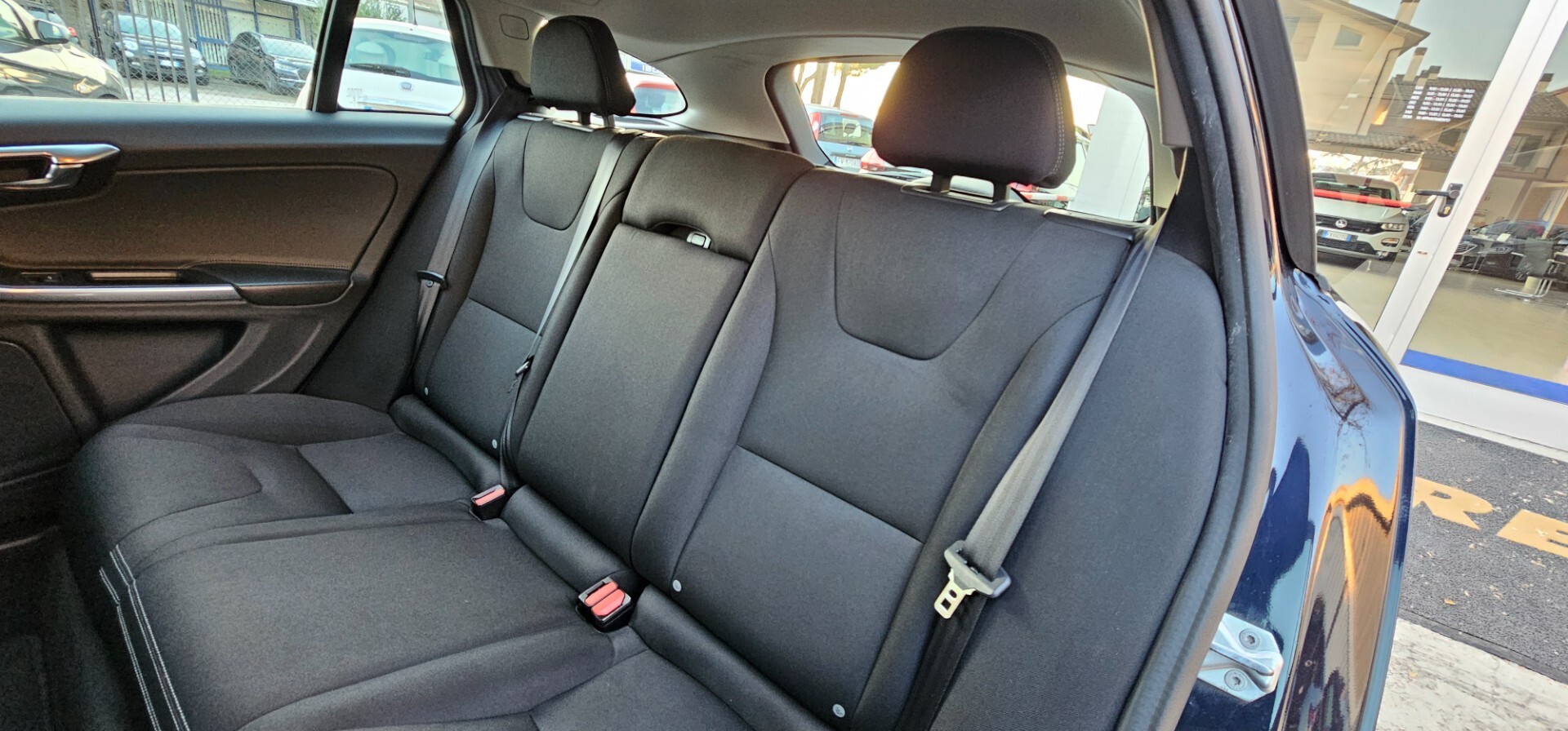 Volvo V60 Automatica 120 CV