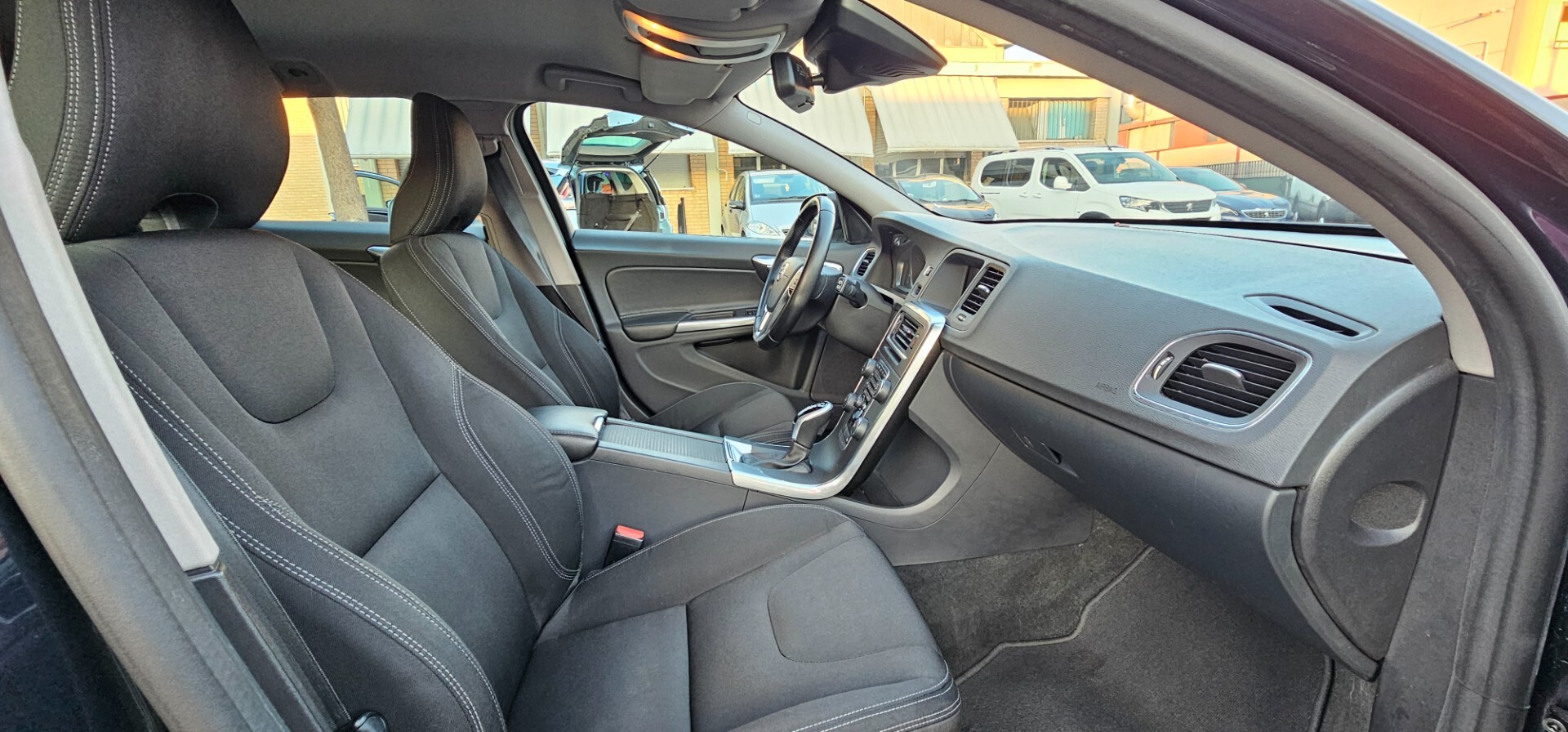 Volvo V60 Automatica 120 CV