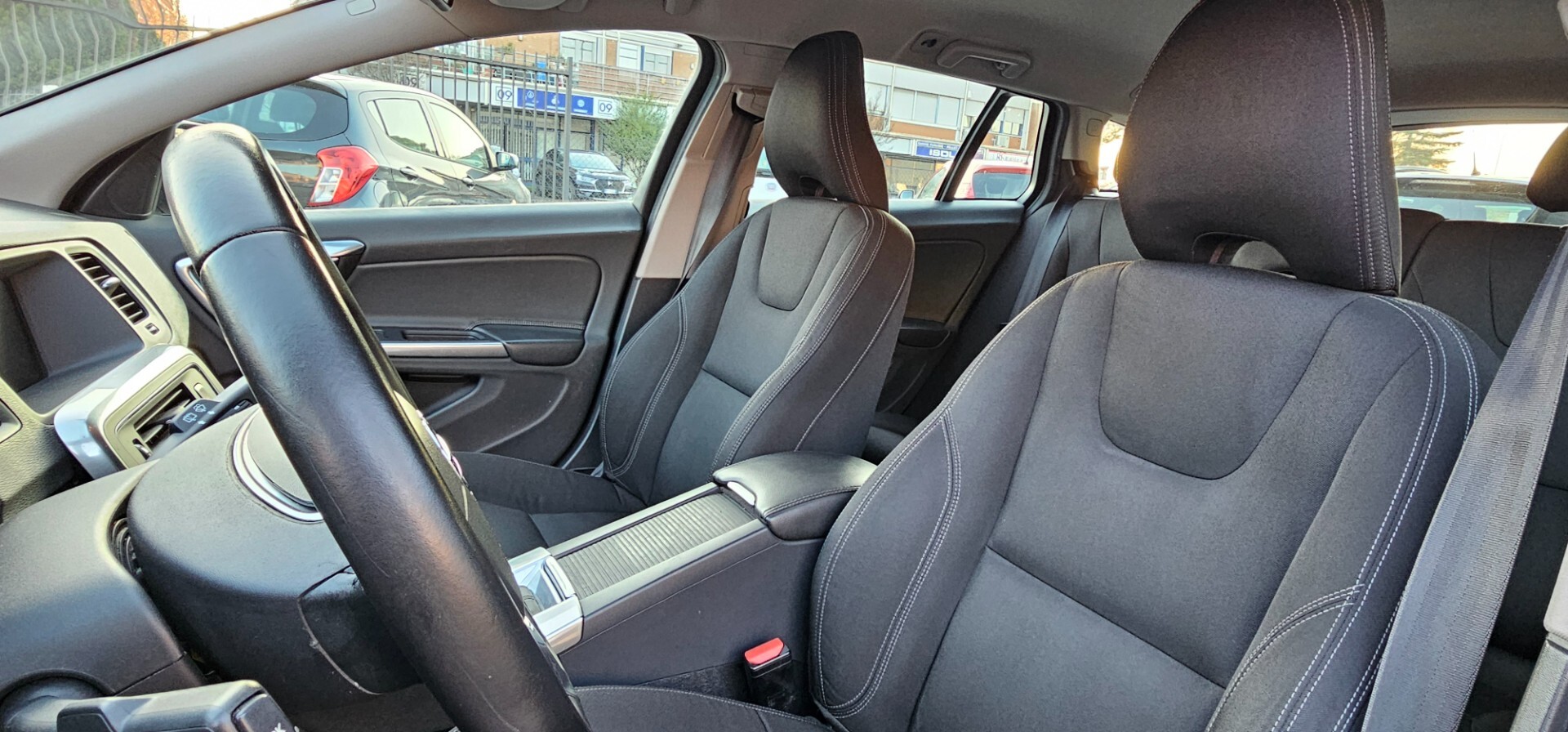 Volvo V60 Automatica 120 CV