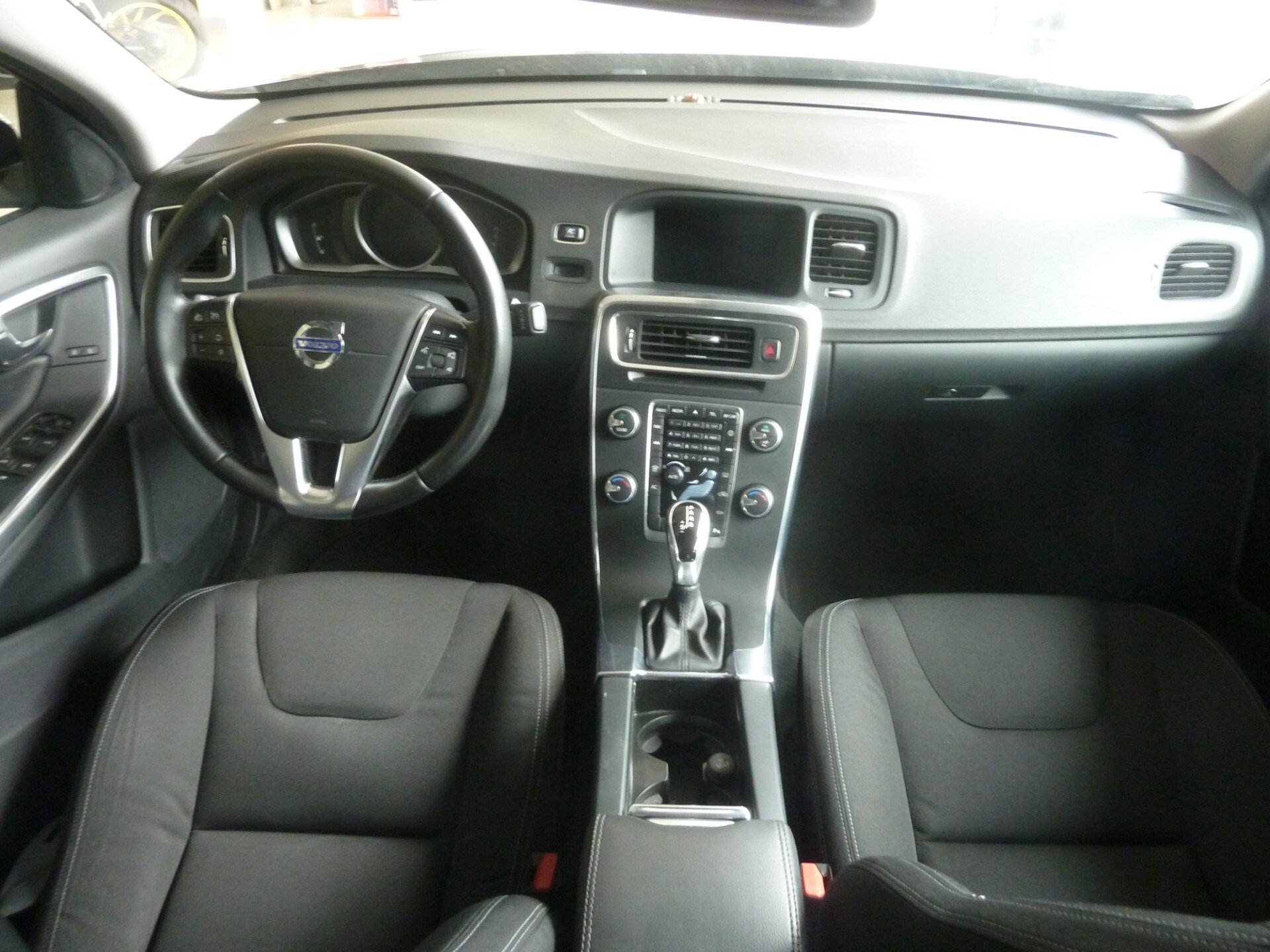 Volvo V60 D3 Geartronic Summum EURO 6